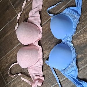 Pink and blue padded bra set